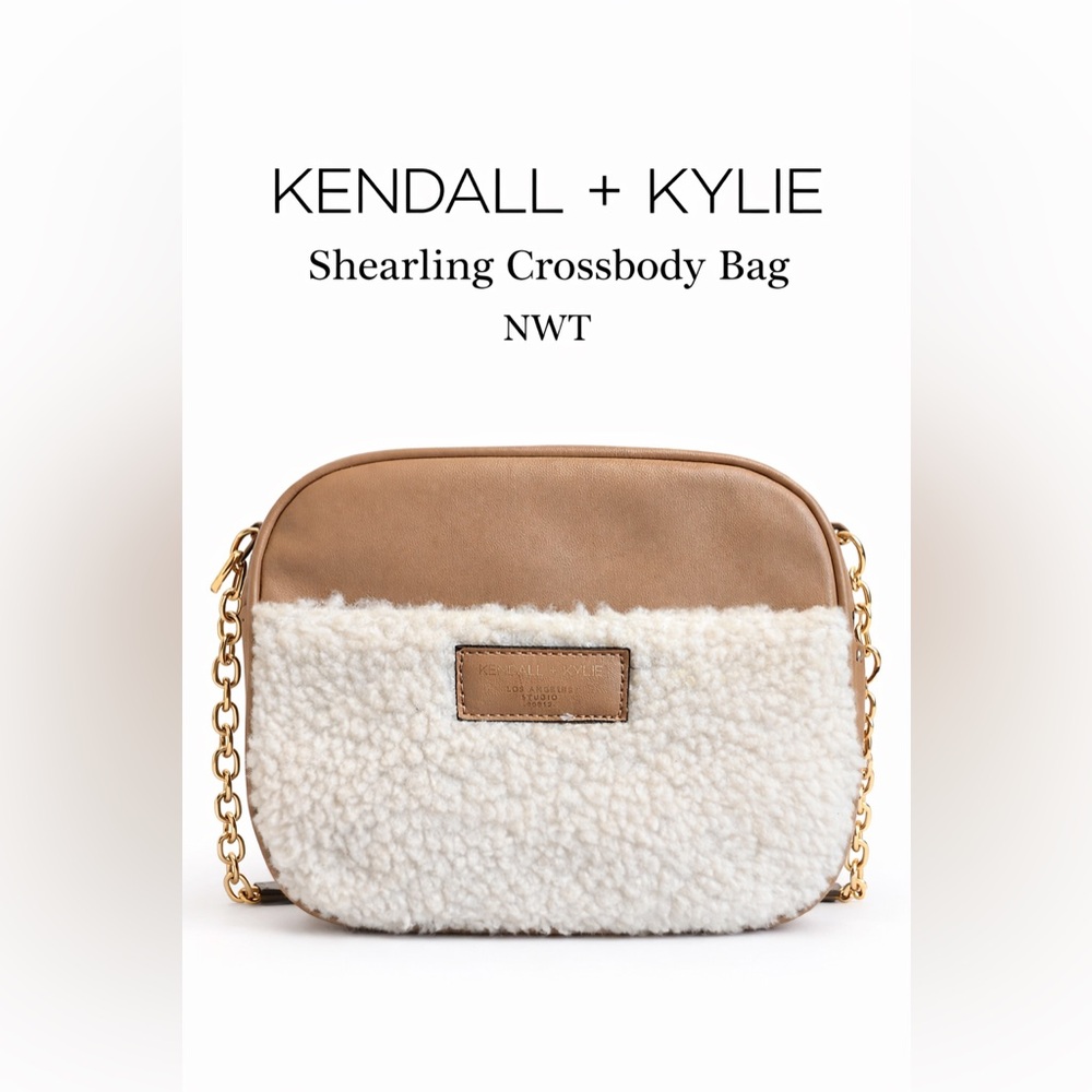 Kendall & Kylie Shearling Crossbody Camera Bag in Tan and Cream NWT